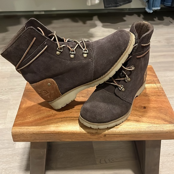 The North Face brown boots - Picture 2 of 11